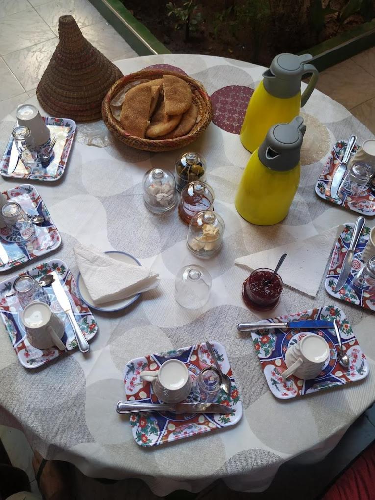 Riad Carole - Perfect For Families & Groups Marrakesh Ngoại thất bức ảnh